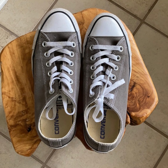 Converse - Picture 2 of 5